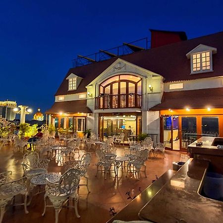 מומביי Hotel Godwin - Colaba מראה חיצוני תמונה