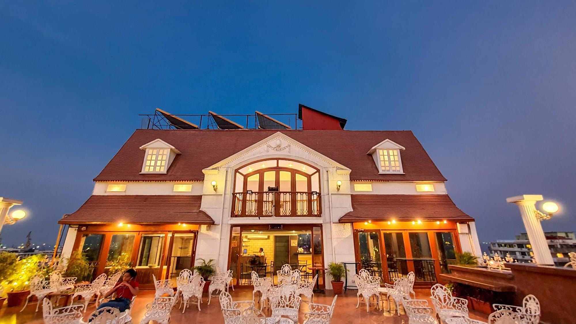מומביי Hotel Godwin - Colaba מראה חיצוני תמונה