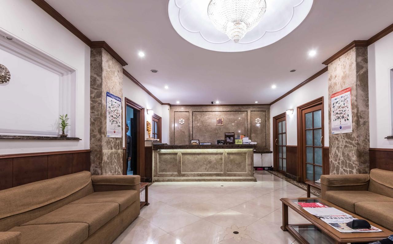 מומביי Hotel Godwin - Colaba מראה חיצוני תמונה