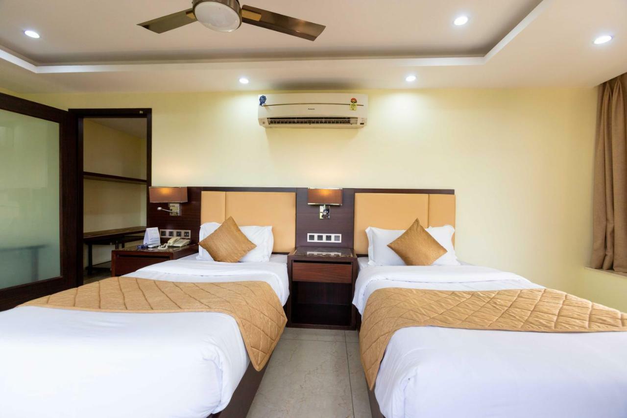 מומביי Hotel Godwin - Colaba מראה חיצוני תמונה