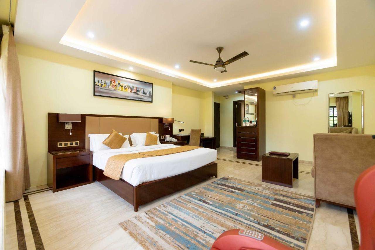 מומביי Hotel Godwin - Colaba מראה חיצוני תמונה